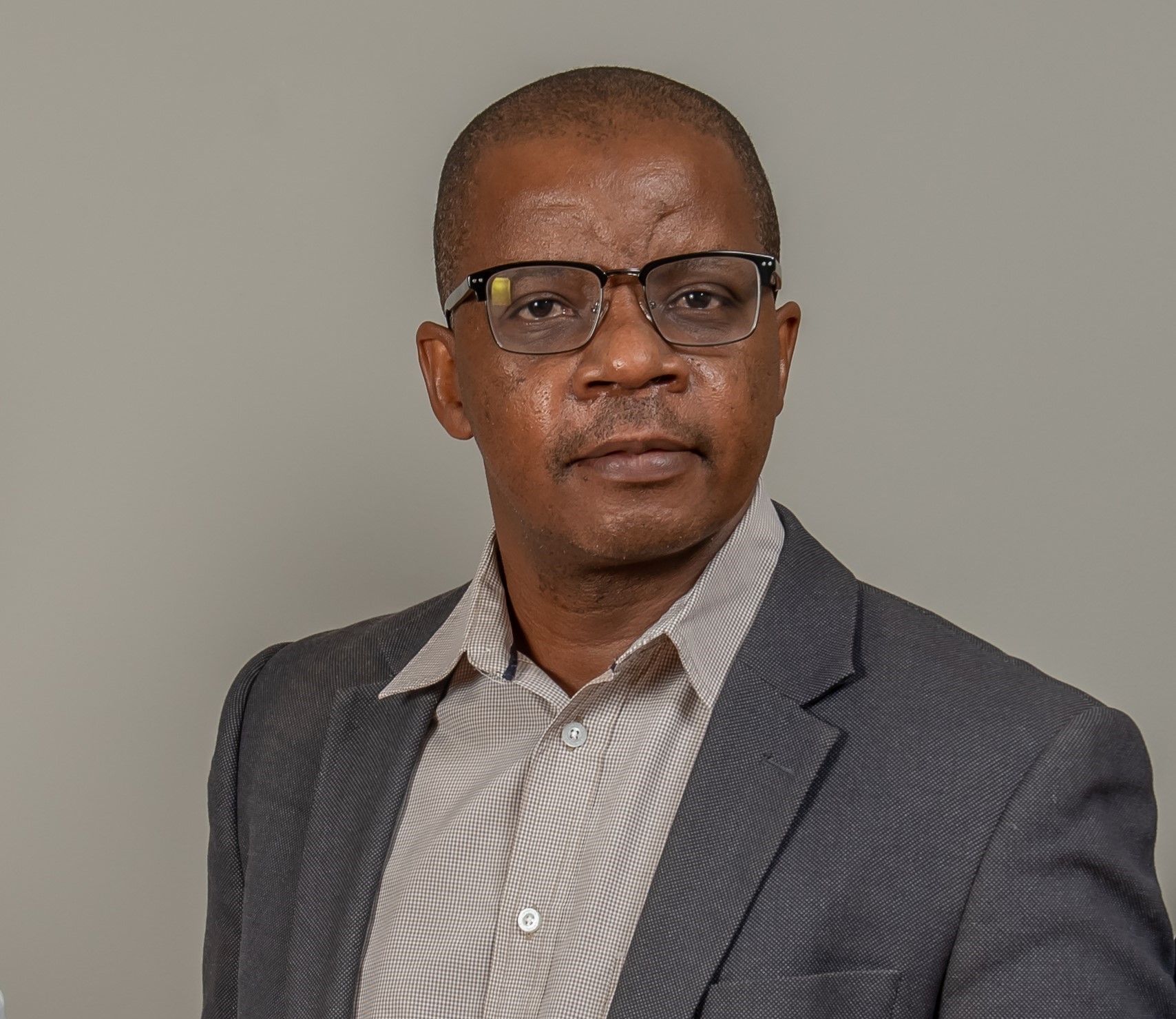Irikidzayi Manase
